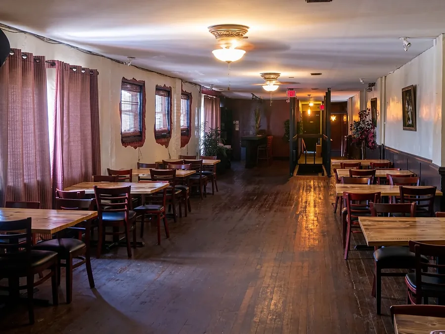 The Upper Room at the Huntington Ale House &mdash; private upstairs dining space
